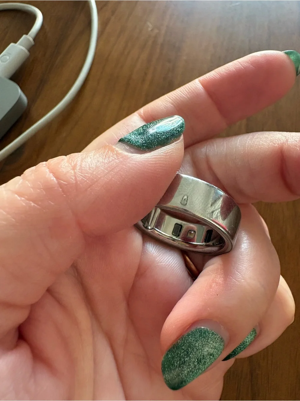 Oura 4 Silver Ring Size 10 w/ Charger